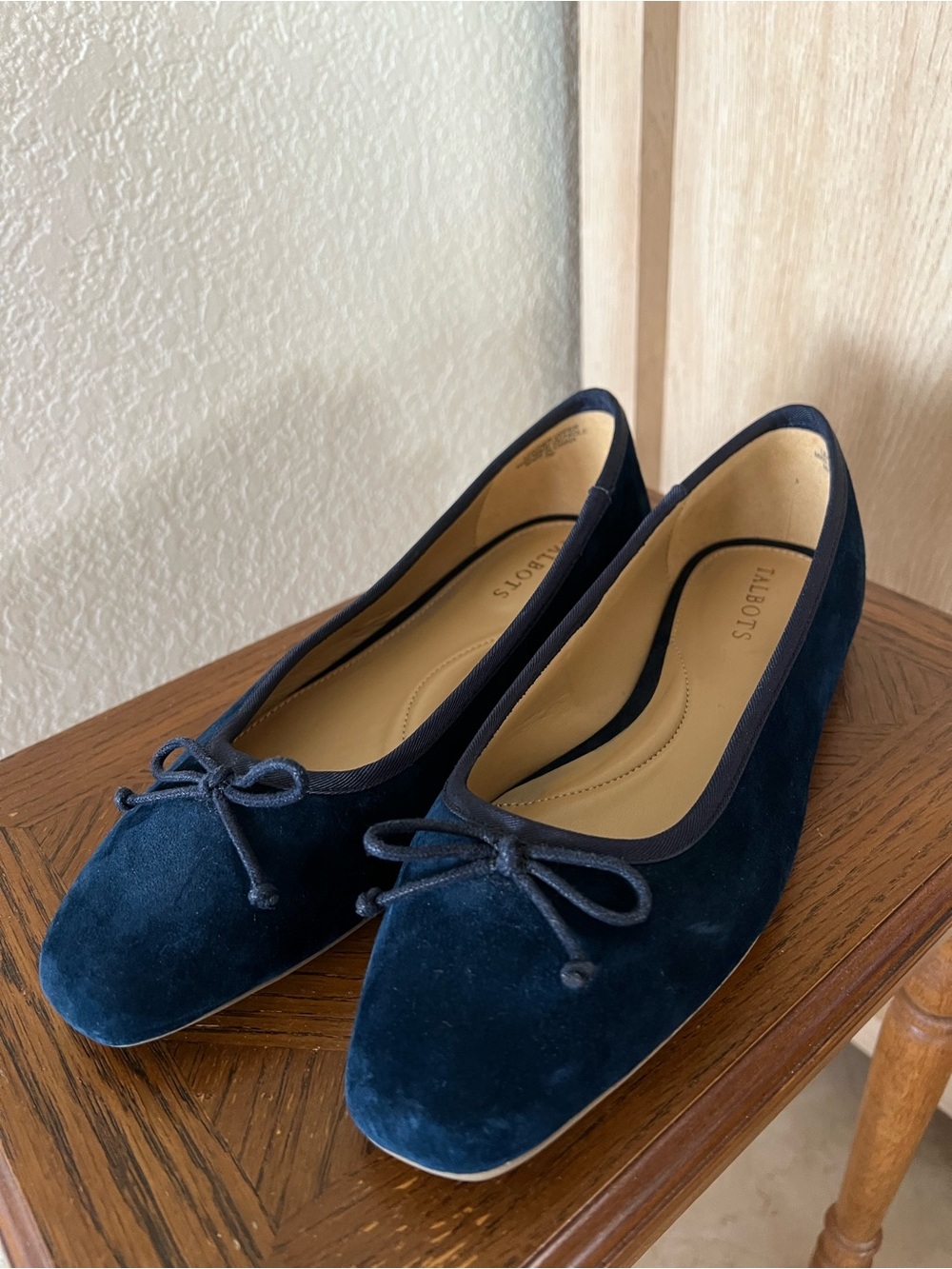 Talbots Dark Blue Suede Bow Ballet Flats